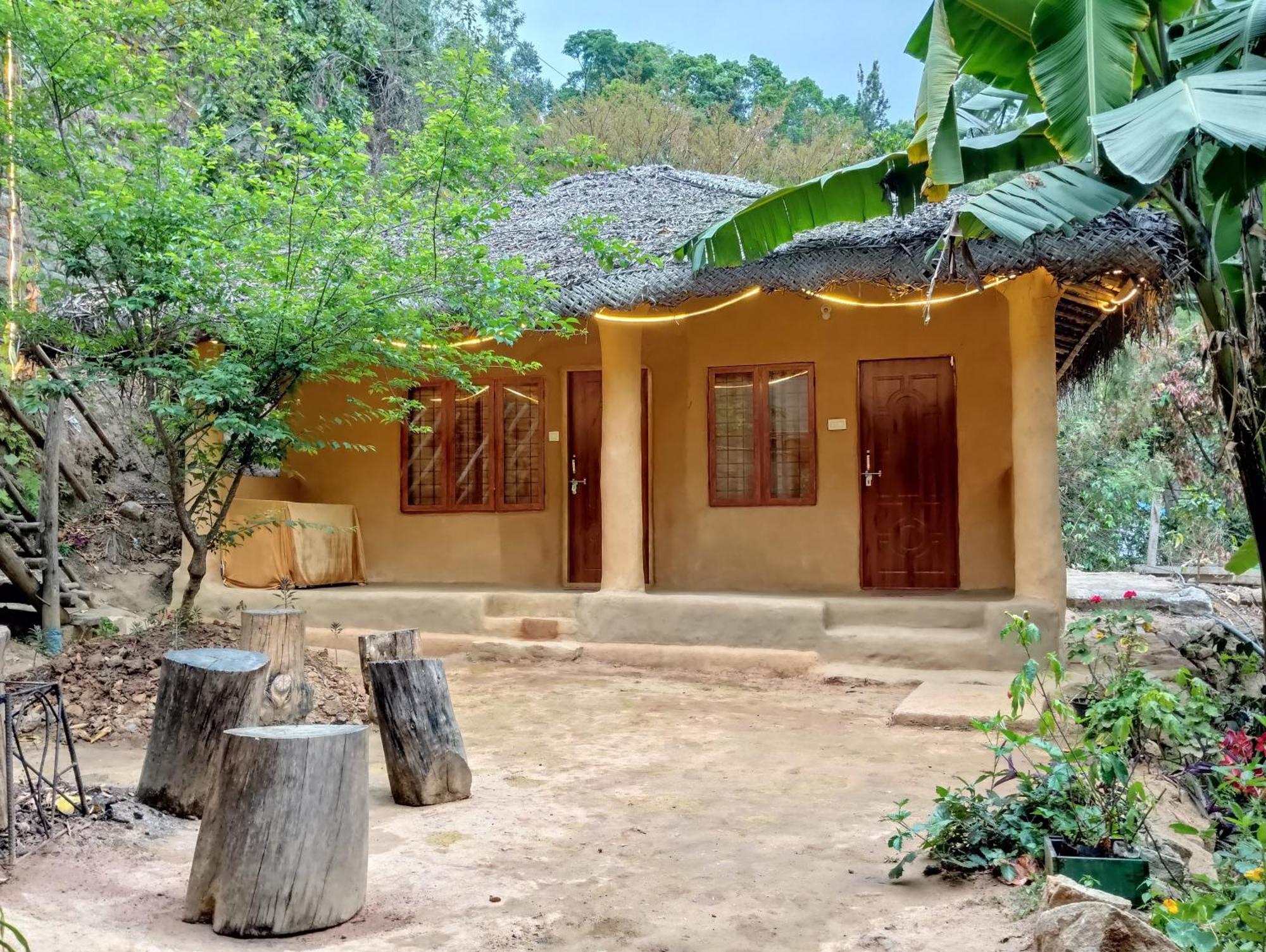 Cosmic Mud House Kanthalloor Camera foto